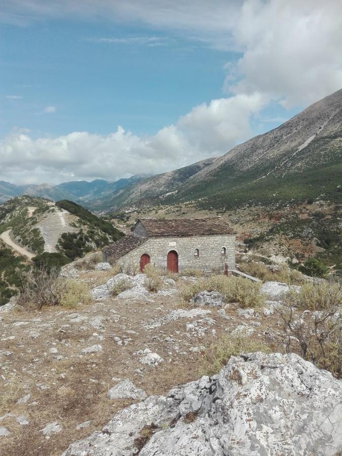 Hotel Xenonas Souliou Samonída Exteriér fotografie